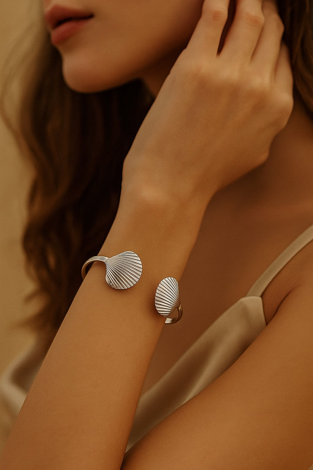 Seashell Luxe Cuff