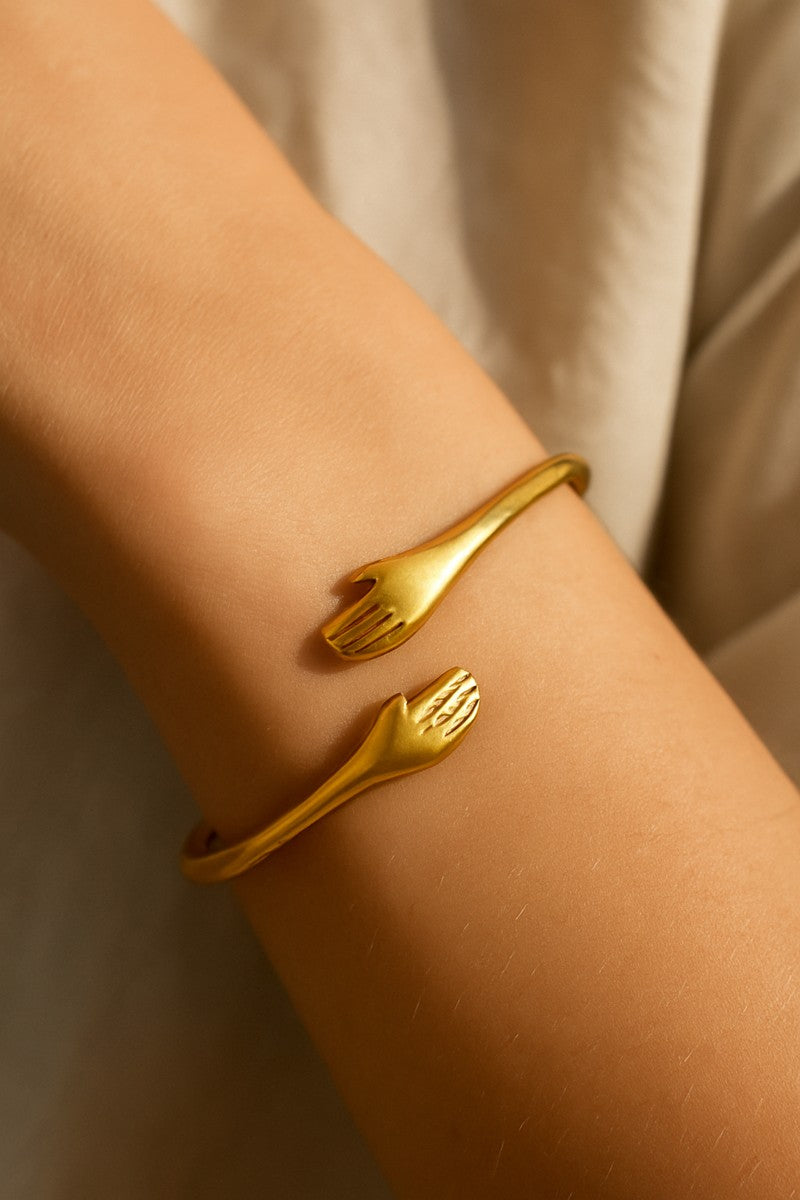 Infinity Hug Bracelet