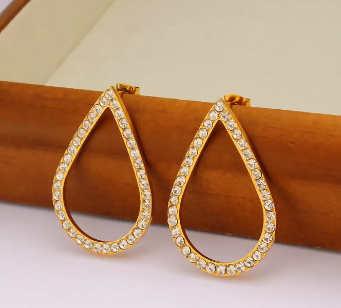 Crystal Dewdrop Earrings